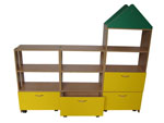 Удобный стеллаж для детского сада